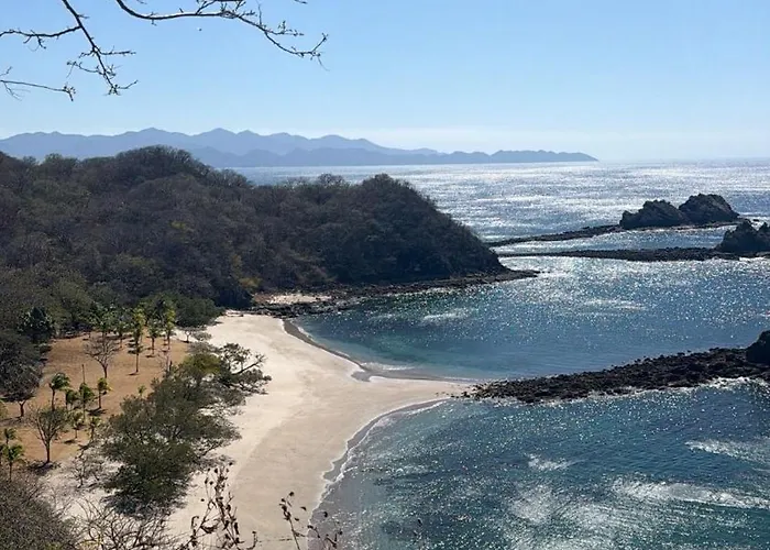 Marea Azul Guanacaste Puerto Soley